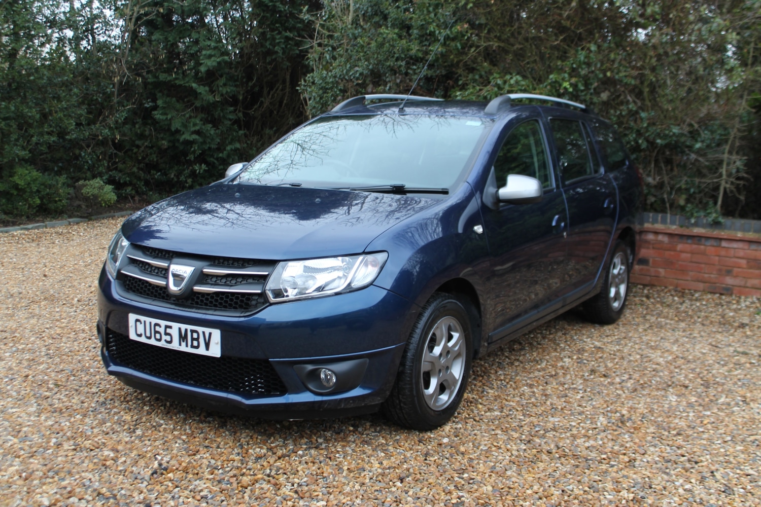 Used Dacia Logan MCV 2015 for sale - 77367282: Photo 2
