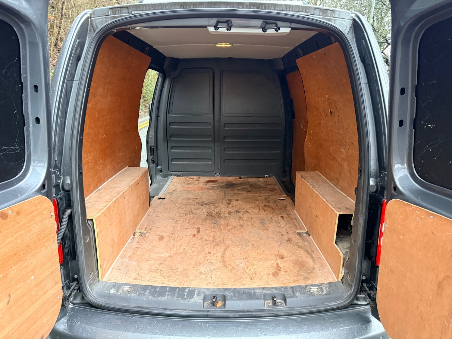 Used Volkswagen Caddy Maxi 2015 for sale - 77476674: Photo 11