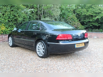 Used Volkswagen Phaeton 2011 for sale - 78546128: Photo