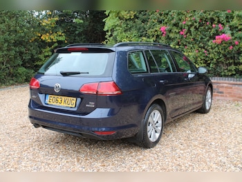 Used Volkswagen Golf 2013 for sale - 76314056: Photo