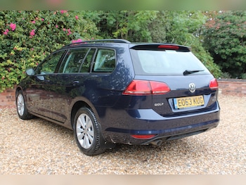 Used Volkswagen Golf 2013 for sale - 76314056: Photo