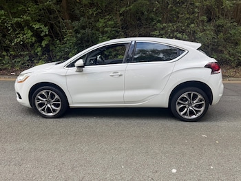 Used Citroen DS4 2013 for sale - 76097480: Photo