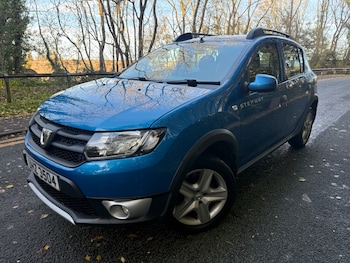 Used Dacia Sandero Stepway 2016 for sale - 76446064: Photo