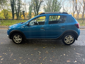 Used Dacia Sandero Stepway 2016 for sale - 76446064: Photo