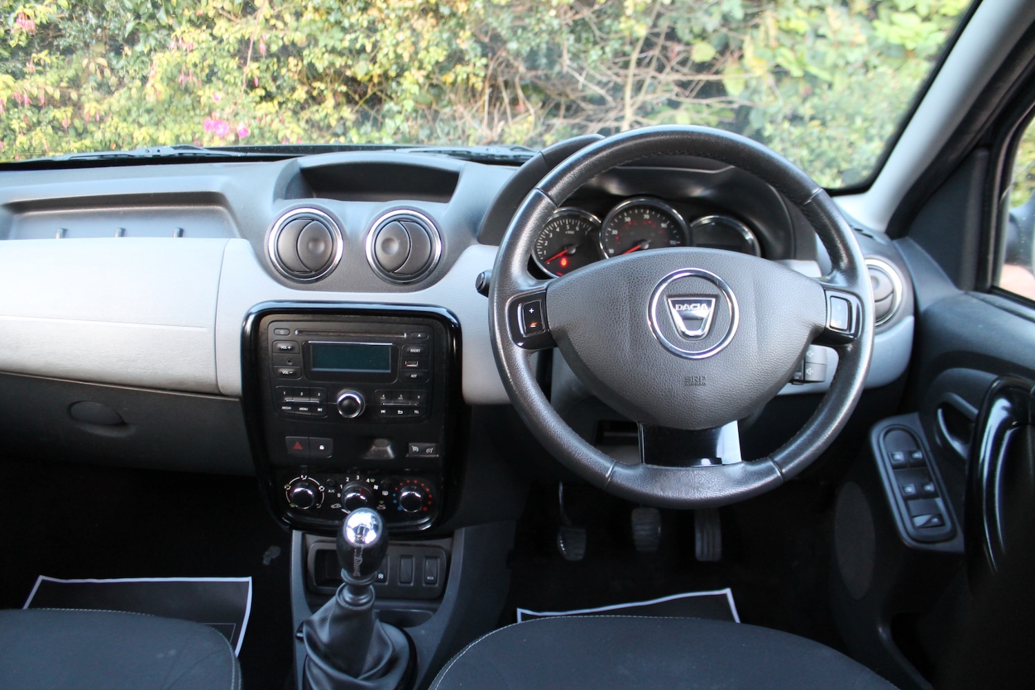 Used Dacia Duster 2015 for sale - 76669818: Photo 8