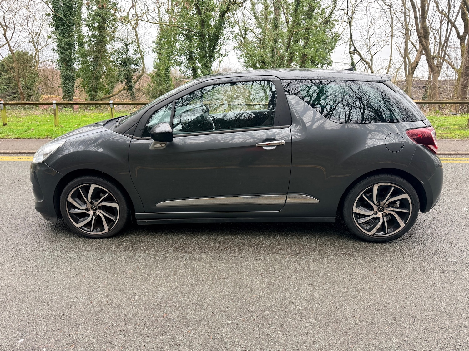 Used Citroen DS3 2015 for sale - 77630927: Photo 4