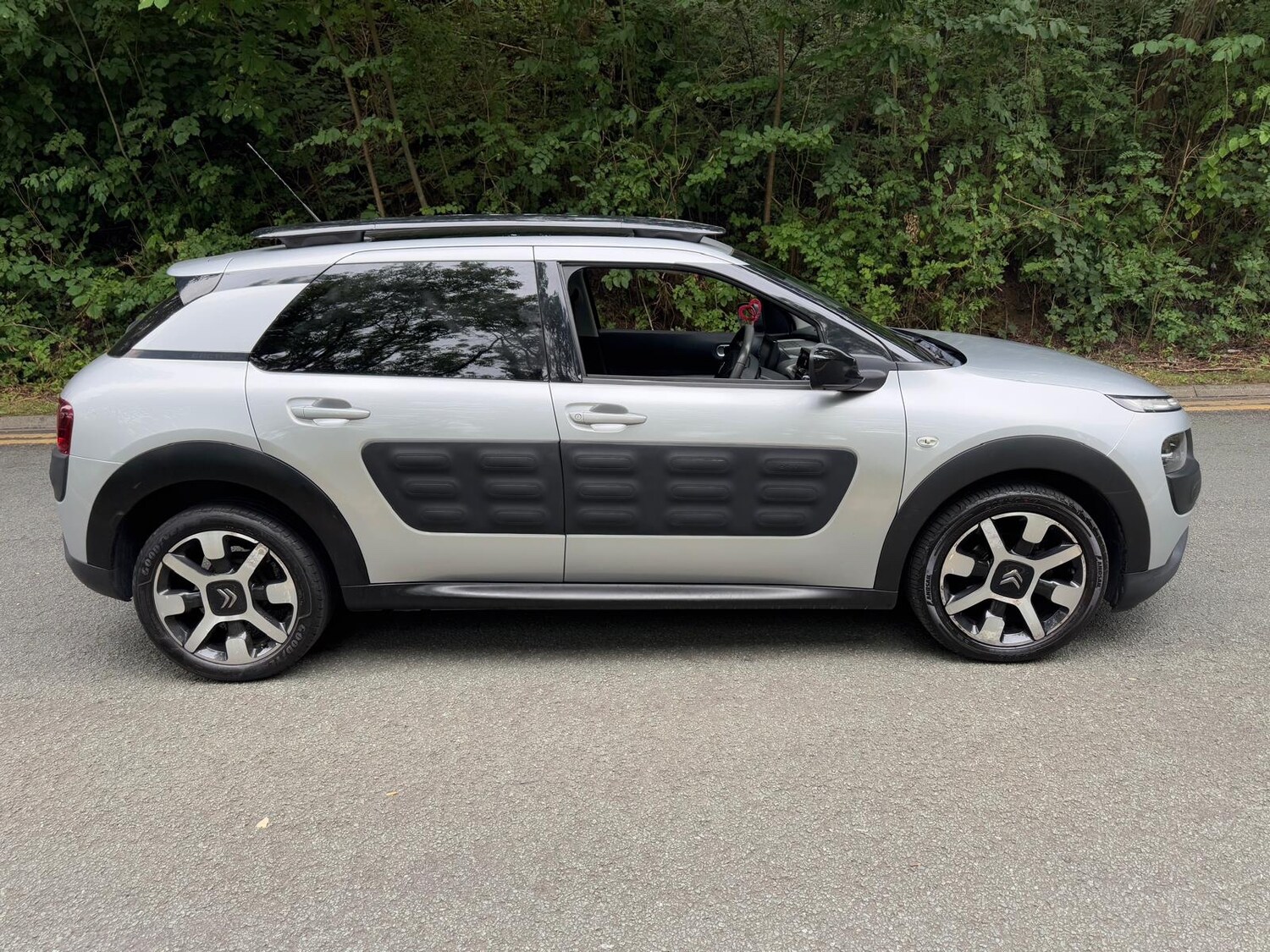 Used Citroen C4 Cactus 2016 for sale - 76250753: Photo 3
