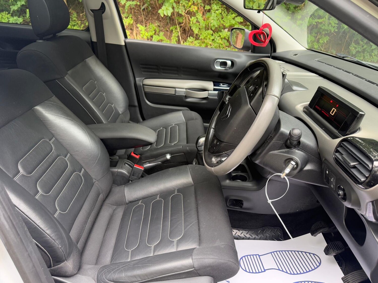 Used Citroen C4 Cactus 2016 for sale - 76250753: Photo 9