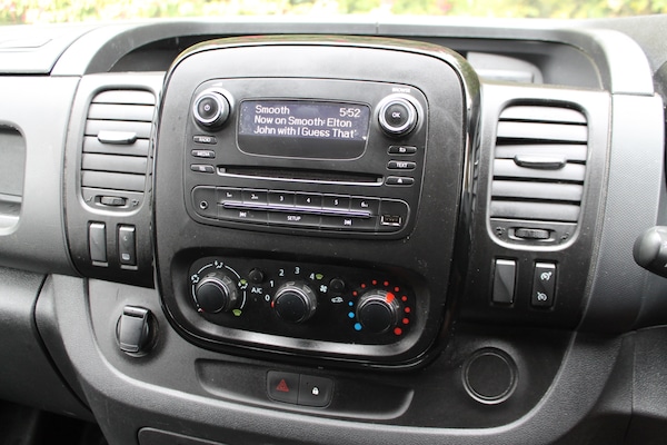 Used Vauxhall Vivaro 2018 for sale - 76244629: Photo 13