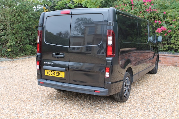 Used Vauxhall Vivaro 2018 for sale - 76244629: Photo 3