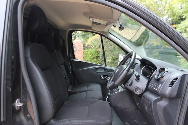 Used Vauxhall Vivaro 2018 for sale - 76244629: Photo 9