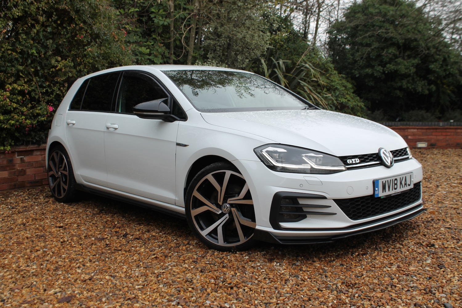 Used Volkswagen Golf 2018 for sale - 76726165: Photo 1