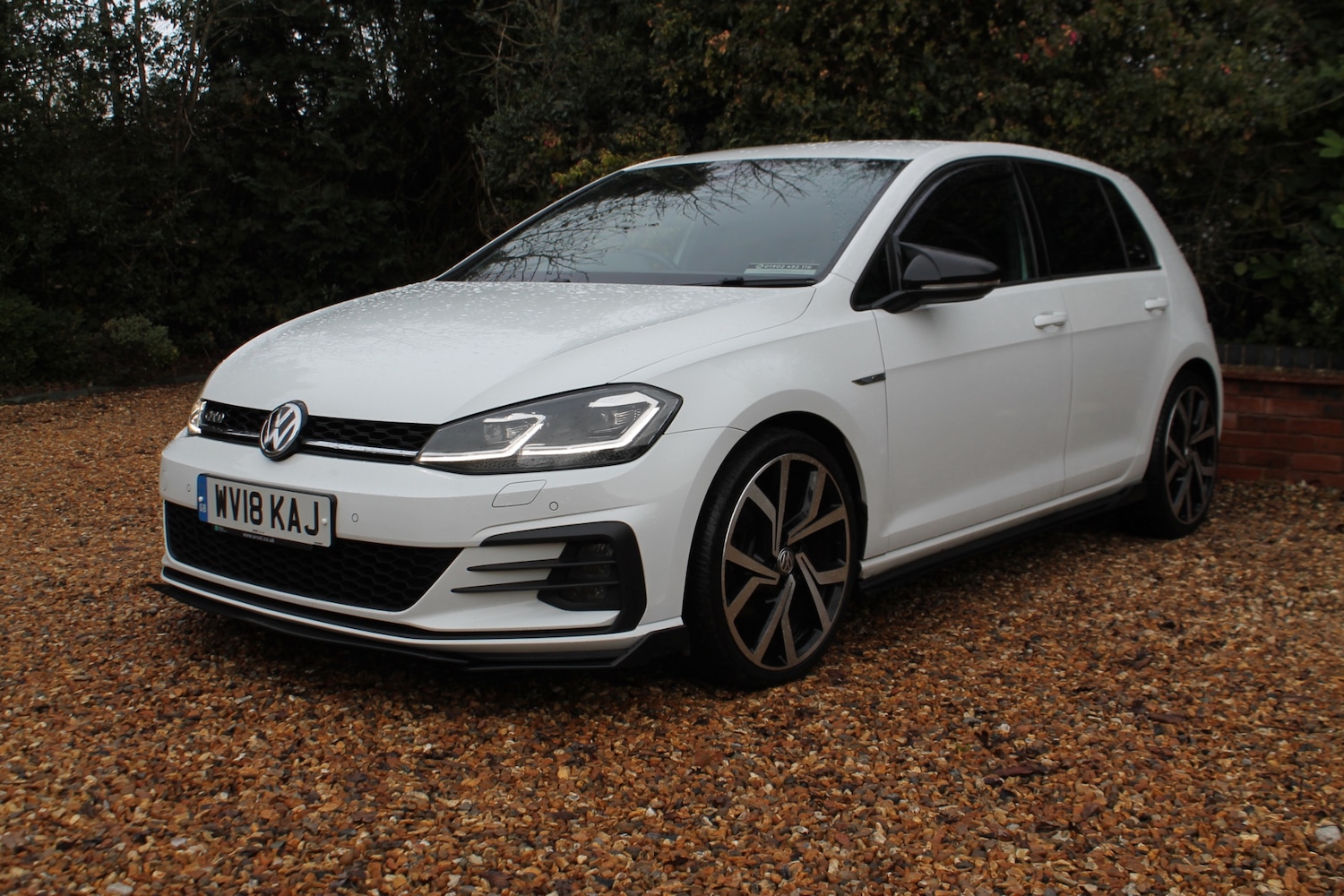 Used Volkswagen Golf 2018 for sale - 76726165: Photo 2