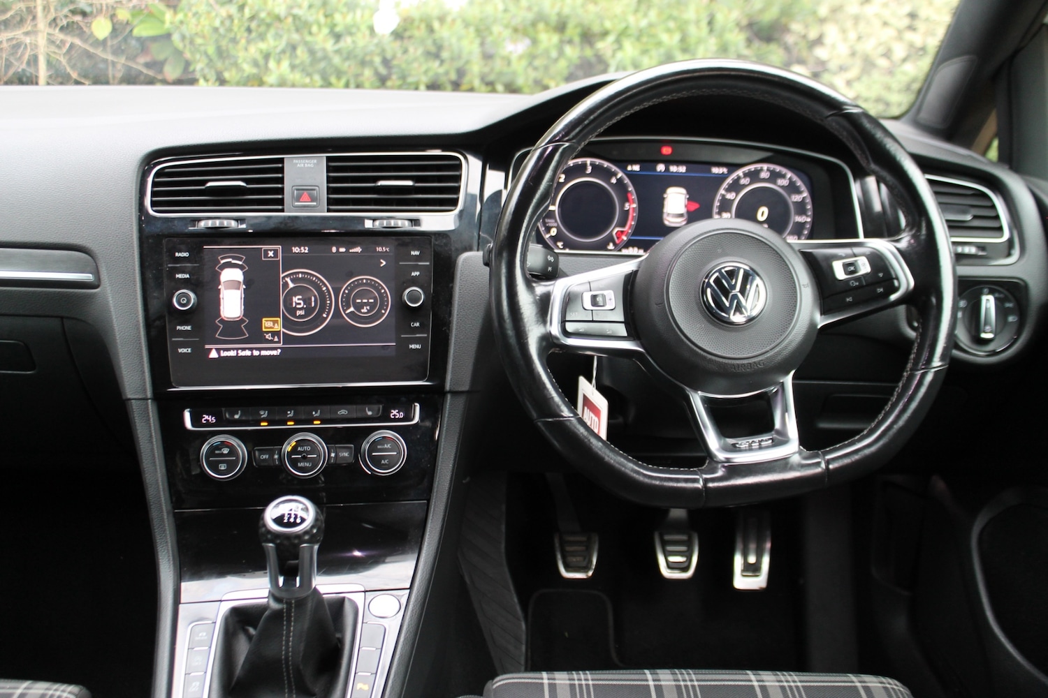 Used Volkswagen Golf 2018 for sale - 76726165: Photo 8