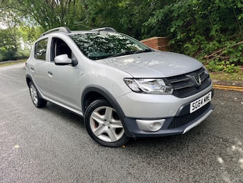Used Dacia Sandero Stepway 2014 for sale - 79754085: Photo