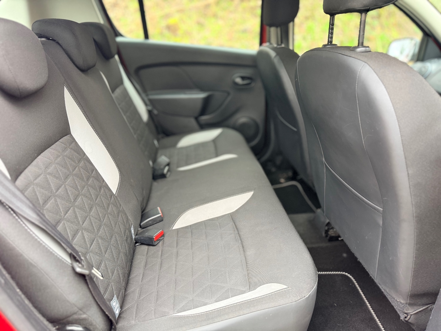 Used Dacia Sandero Stepway 2014 for sale - 78098945: Photo 12