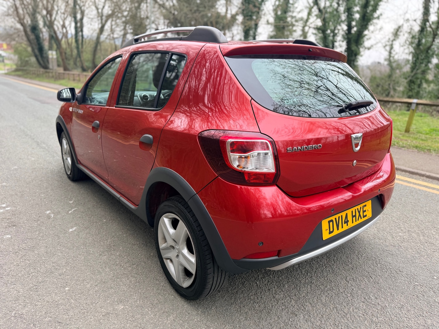 Used Dacia Sandero Stepway 2014 for sale - 78098945: Photo 6
