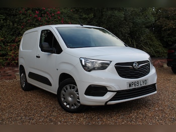 Used Vauxhall Combo 2019 for sale - 75962100: Photo