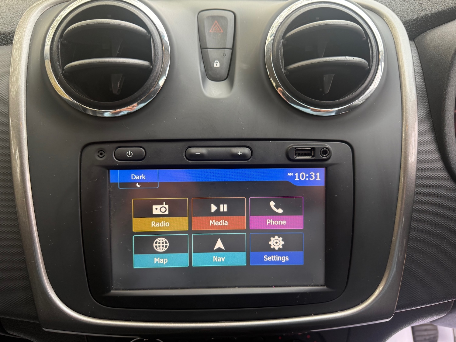 Used Dacia Sandero Stepway 2017 for sale - 76594906: Photo 13