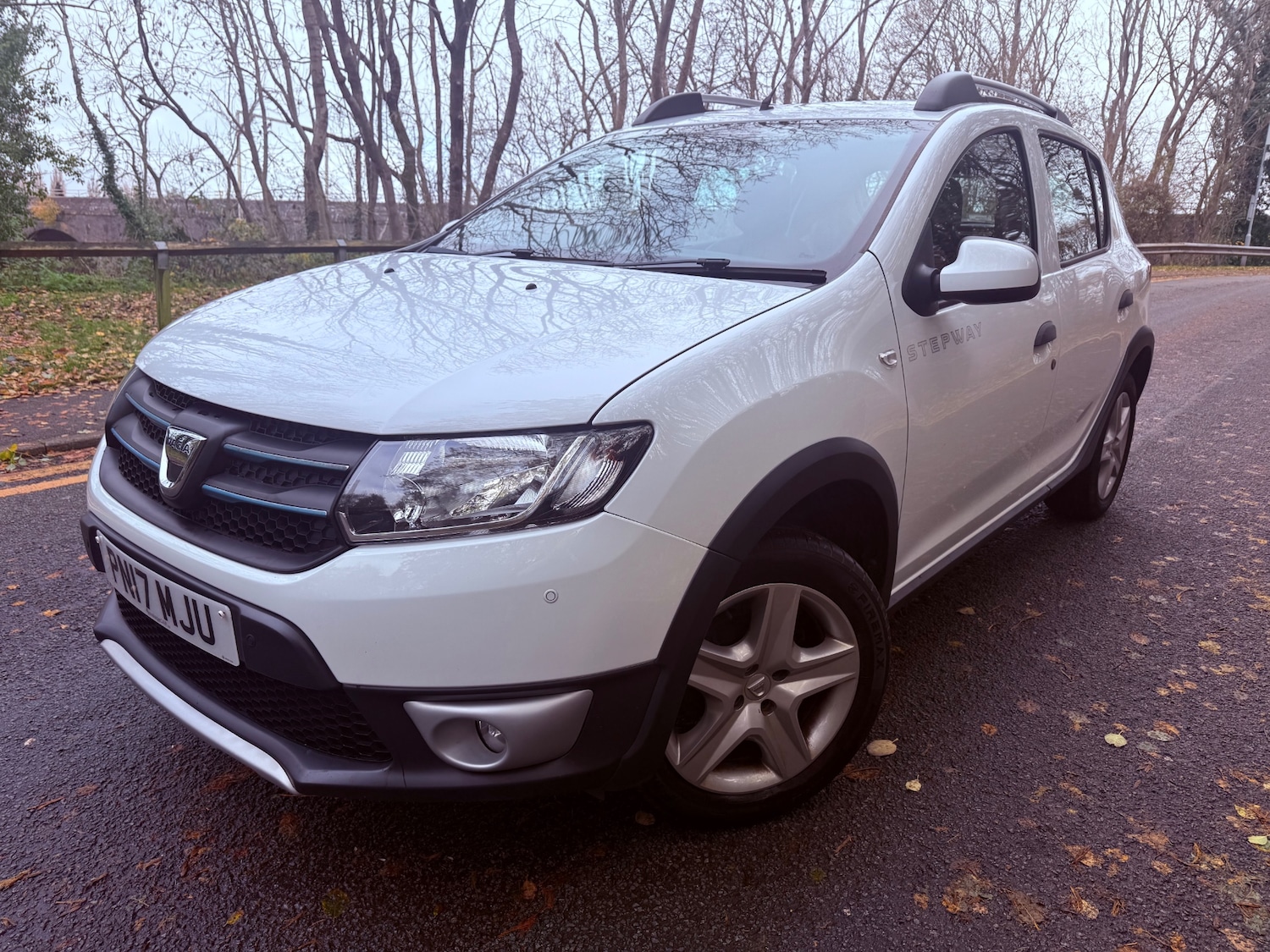 Used Dacia Sandero Stepway 2017 for sale - 76594906: Photo 2
