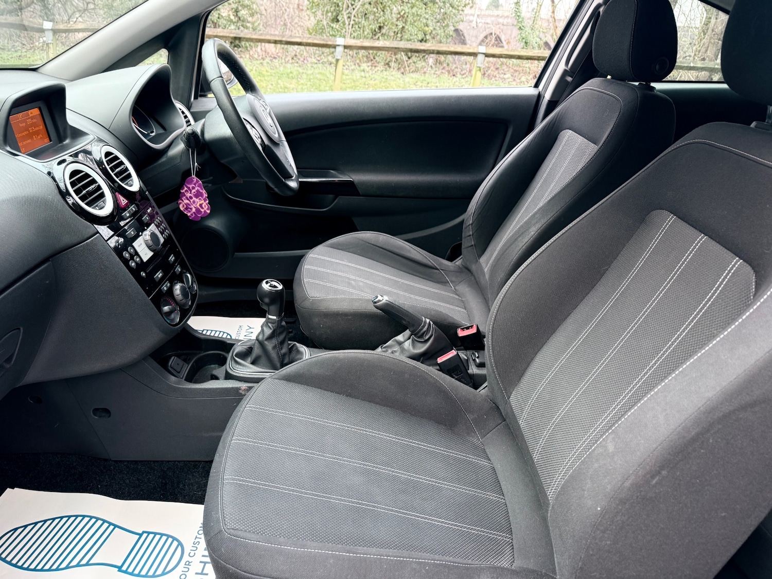 Used Vauxhall Corsa 2012 for sale - 77562934: Photo 9