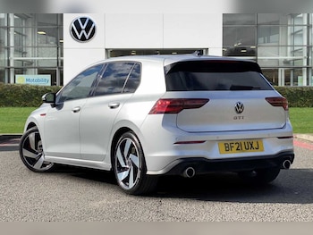 Used Volkswagen Golf 2021 for sale - 76681379: Photo