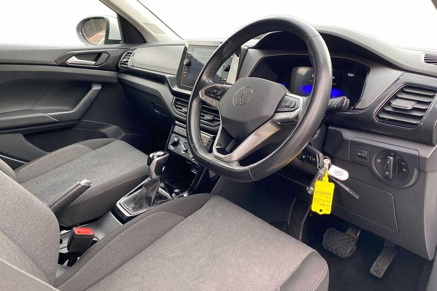 Used Volkswagen T-Cross 2025 for sale - 77193223: Photo 6