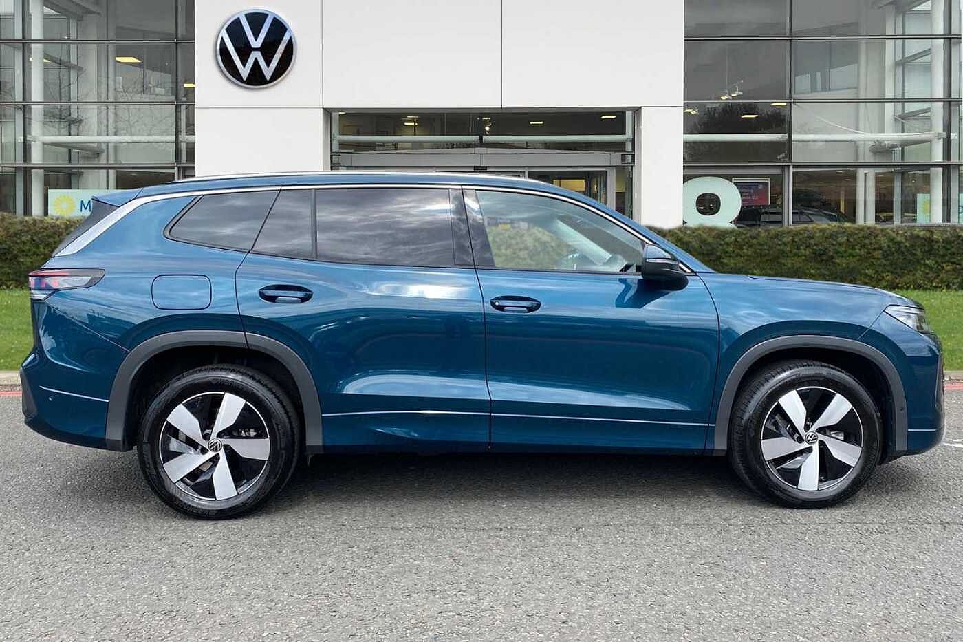 Used Volkswagen Touran 2025 for sale - 77193310: Photo 4