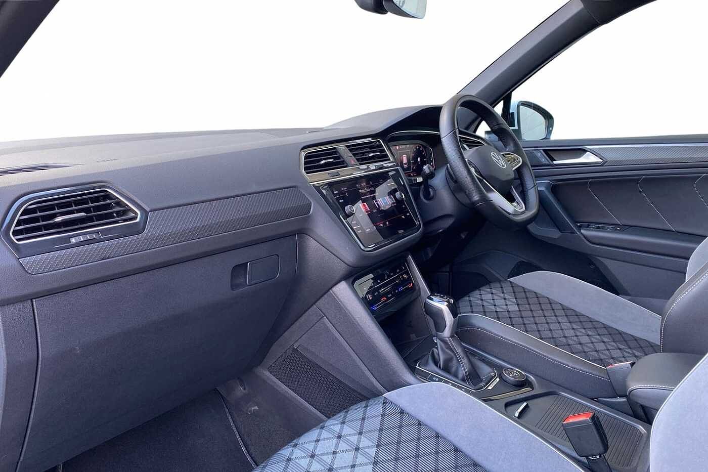 Used Volkswagen Tiguan 2023 for sale - 77193322: Photo 2