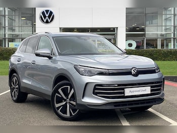 2025 (25) - 1.5 eTSI 150 Elegance 5dr DSG