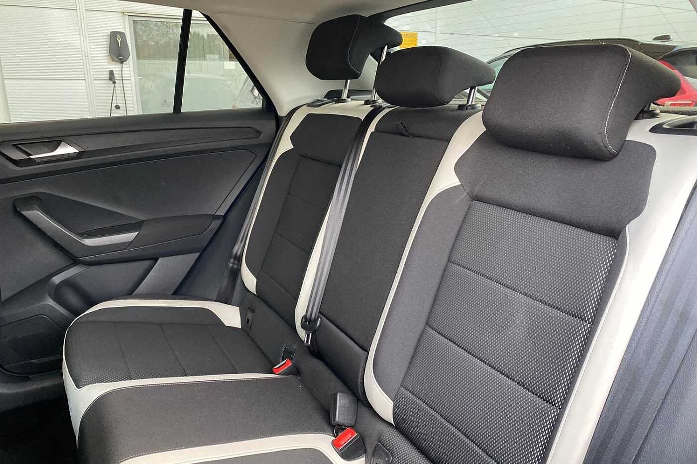 Used Volkswagen T-Roc 2018 for sale - 77193225: Photo 9