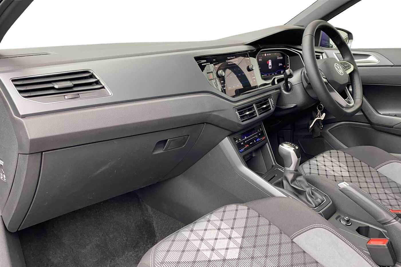 Used Volkswagen Polo 2025 for sale - 76679643: Photo 2