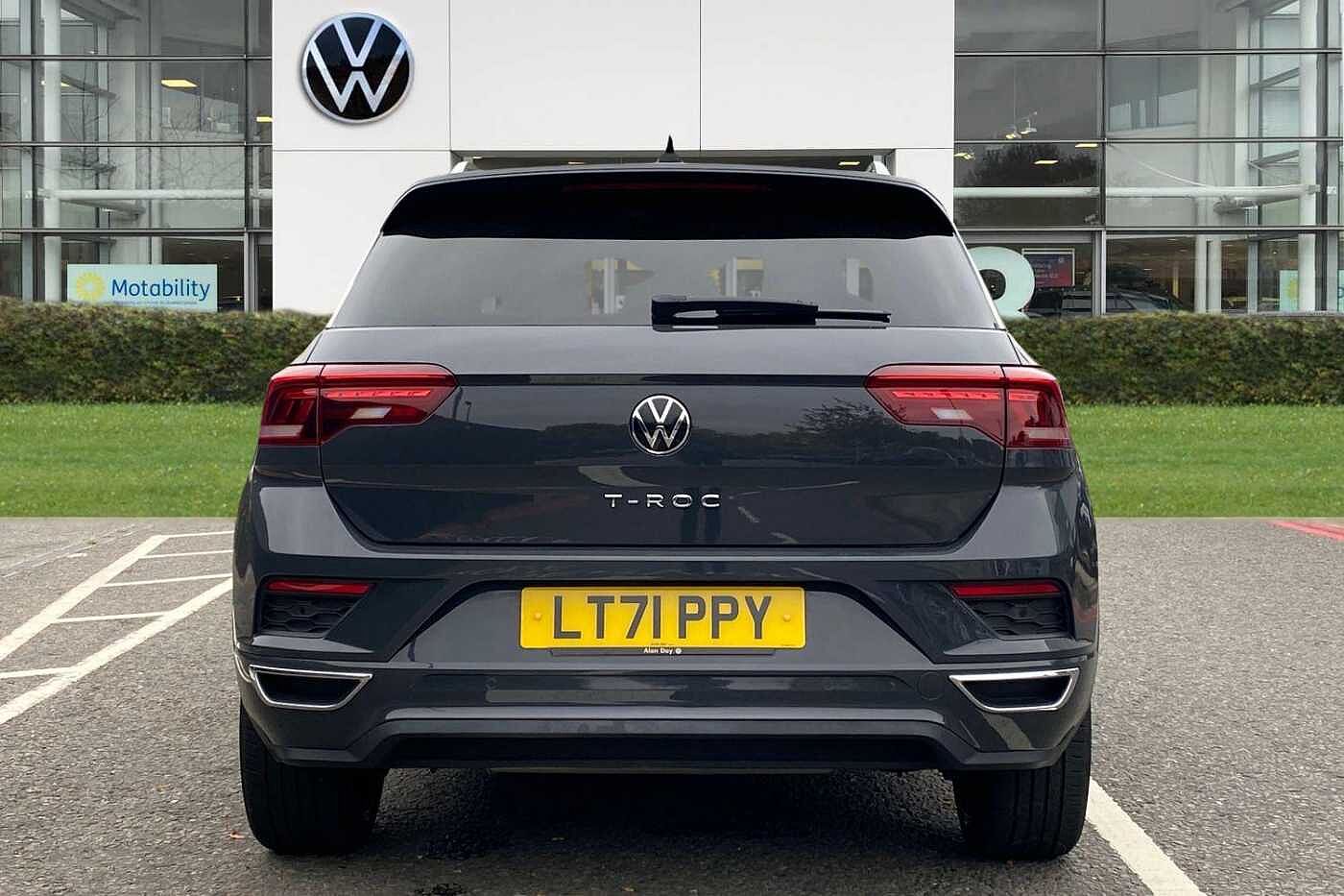 Used Volkswagen T-Roc 2021 for sale - 77193230: Photo 7