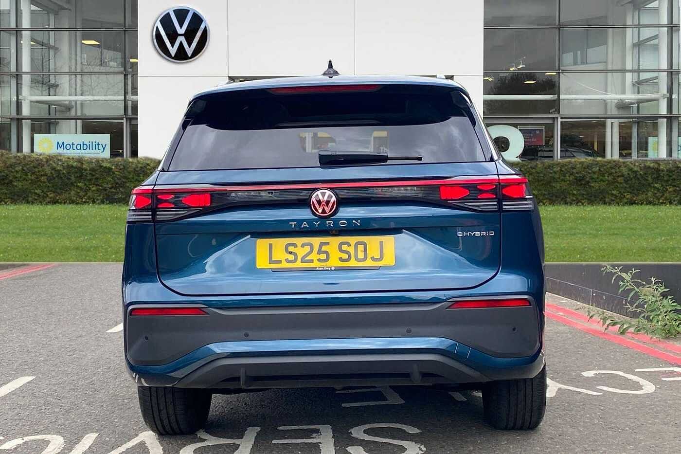 Used Volkswagen Touran 2025 for sale - 76680542: Photo 7