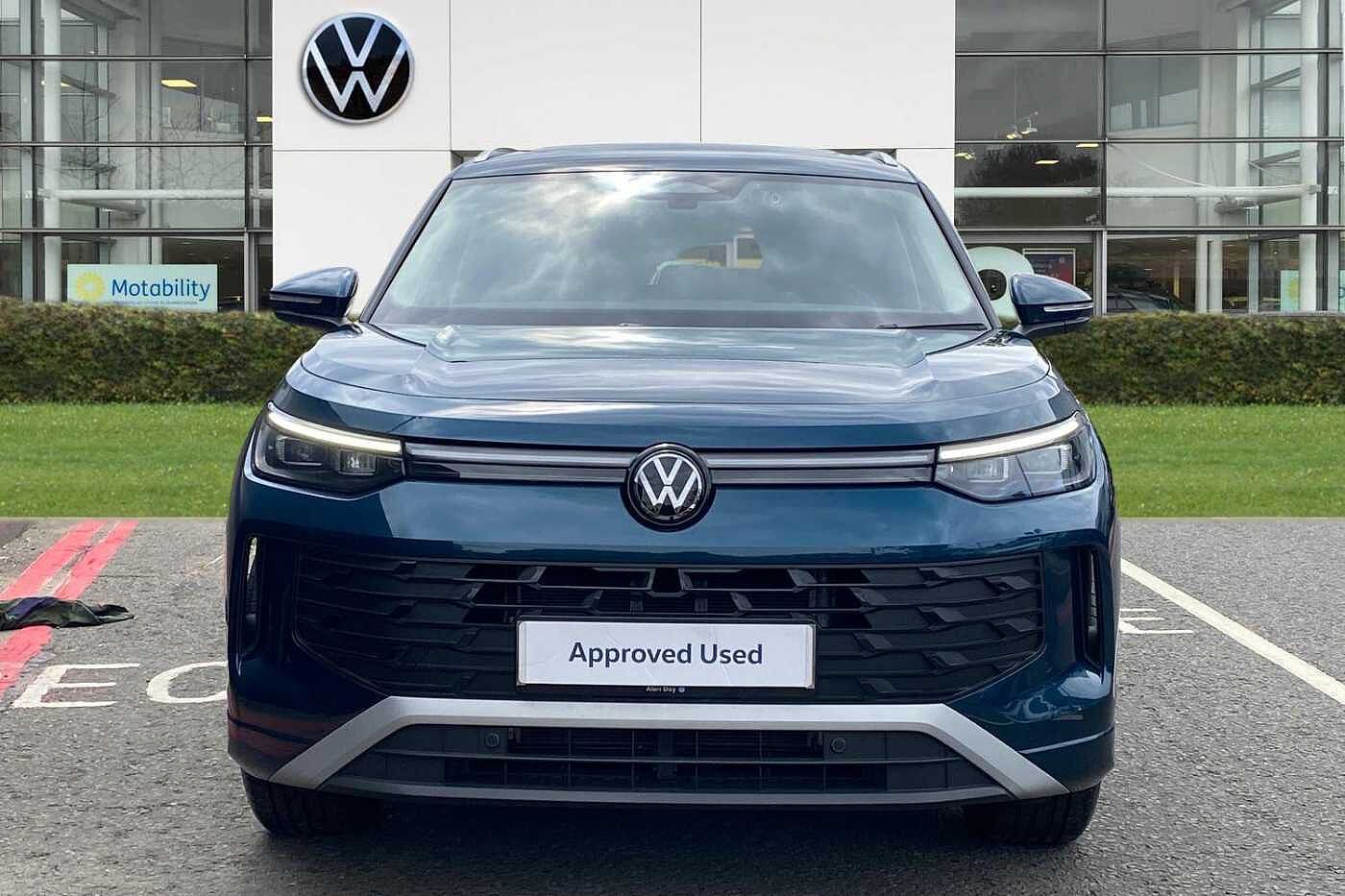 Used Volkswagen Touran 2025 for sale - 76680542: Photo 8