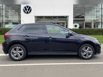 Used Volkswagen Polo 2024 for sale - 76677661: Photo