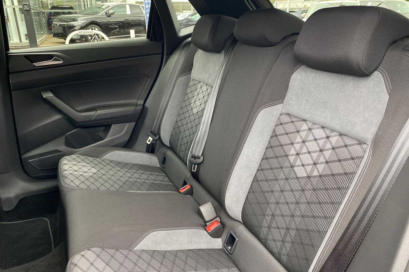 Used Volkswagen Polo 2024 for sale - 76677661: Photo 9