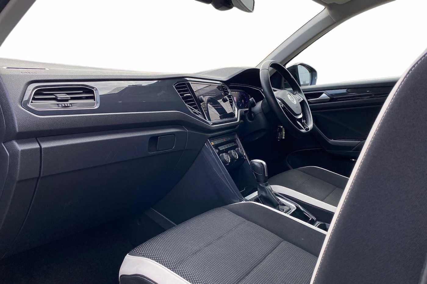 Used Volkswagen T-Roc 2020 for sale - 76680998: Photo 2