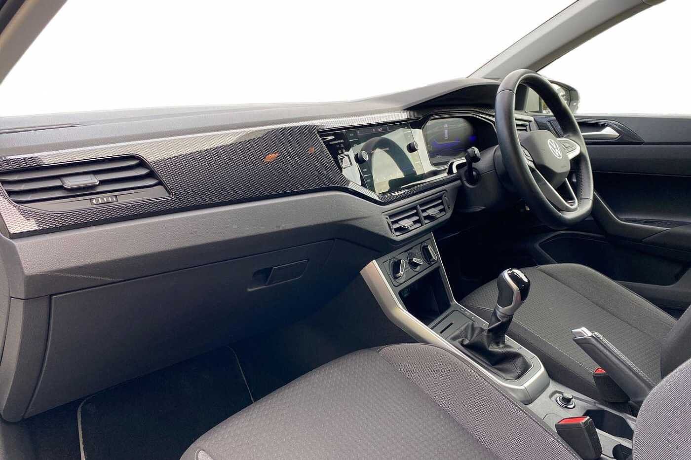 Used Volkswagen Polo 2024 for sale - 76677750: Photo 2