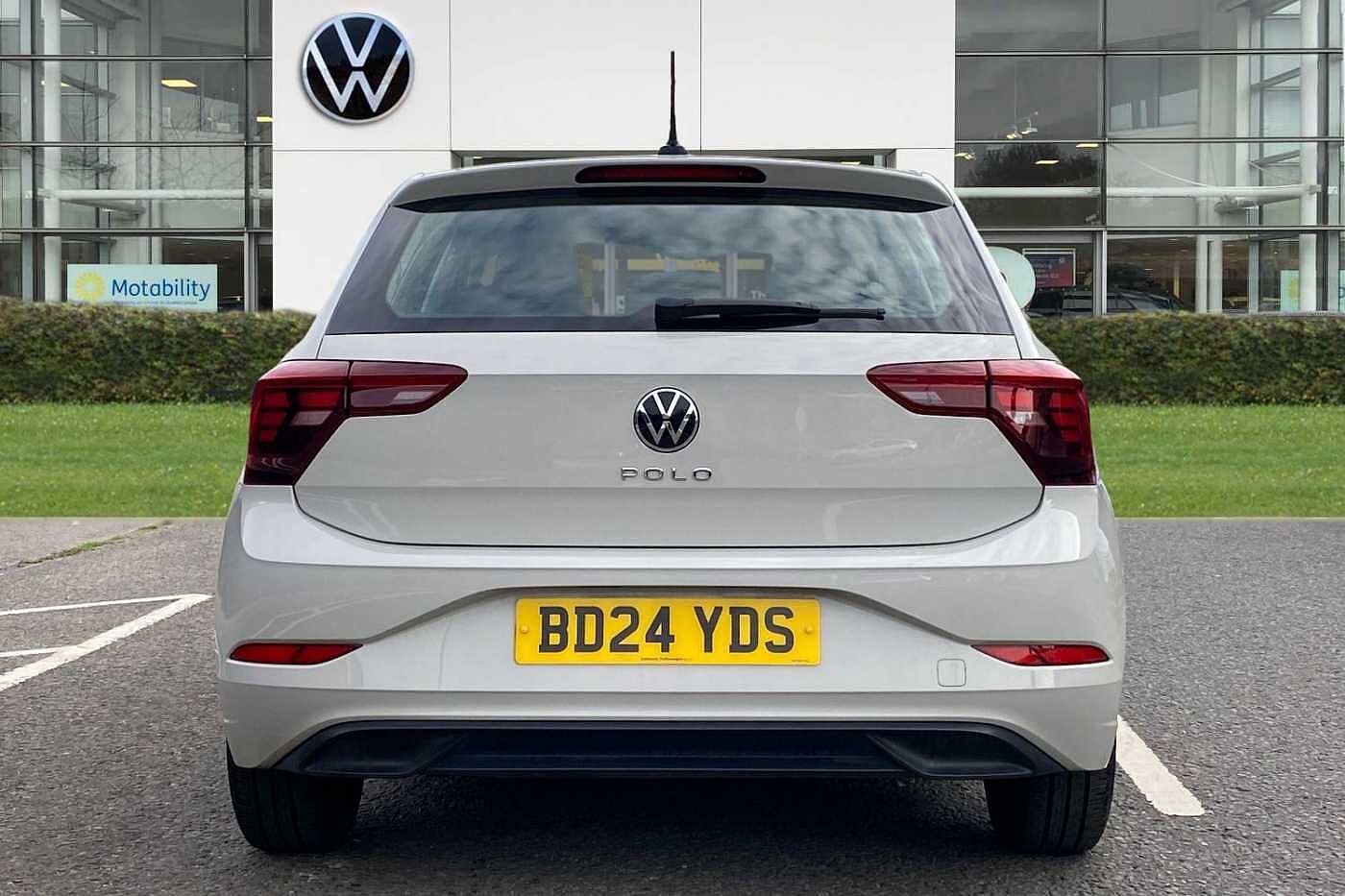 Used Volkswagen Polo 2024 for sale - 76677750: Photo 7