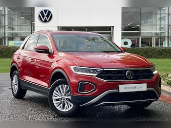 Volkswagen T-Roc feature image
