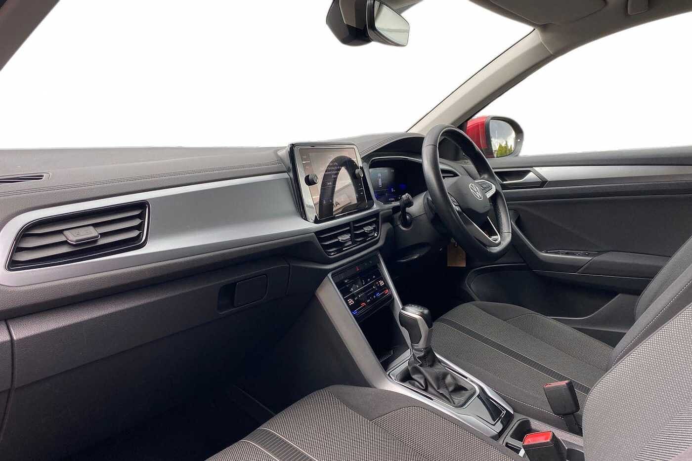 Used Volkswagen T-Roc 2022 for sale - 77193229: Photo 2