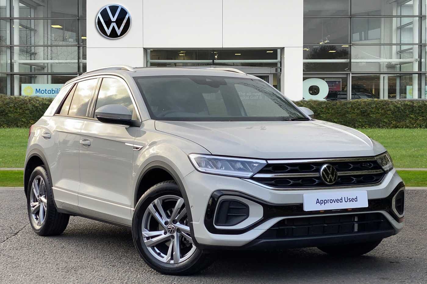 Used Volkswagen T-Roc 2024 for sale - 76676792: Photo 1