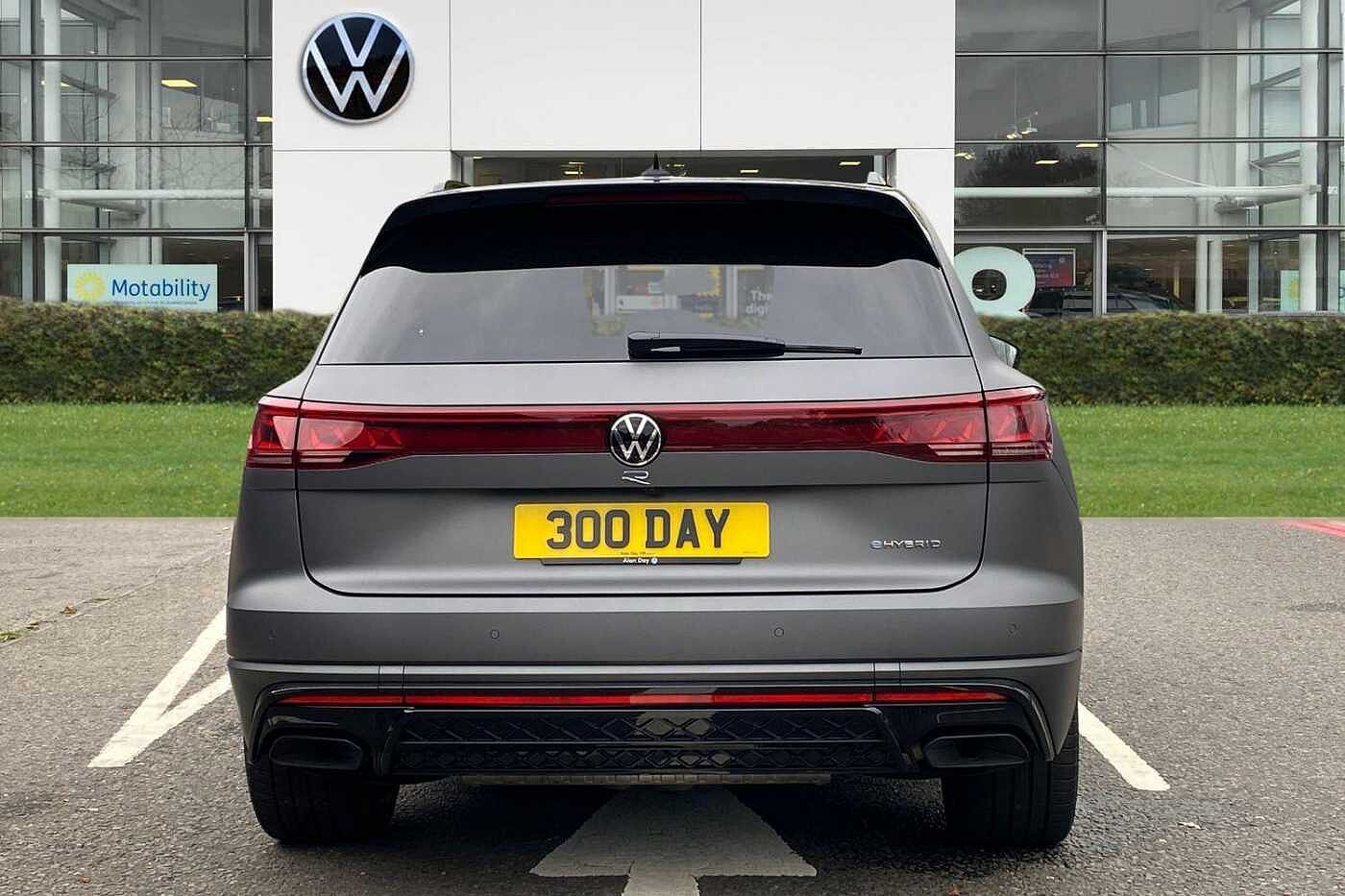 Used Volkswagen Touareg 2025 for sale - 76681514: Photo 7