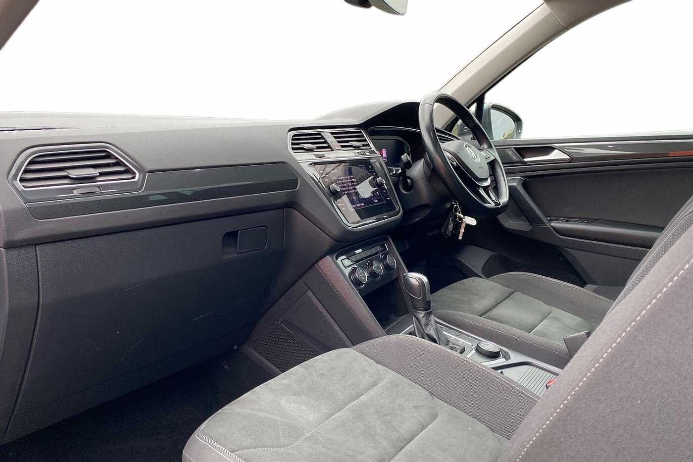 Used Volkswagen Tiguan 2020 for sale - 76680932: Photo 2