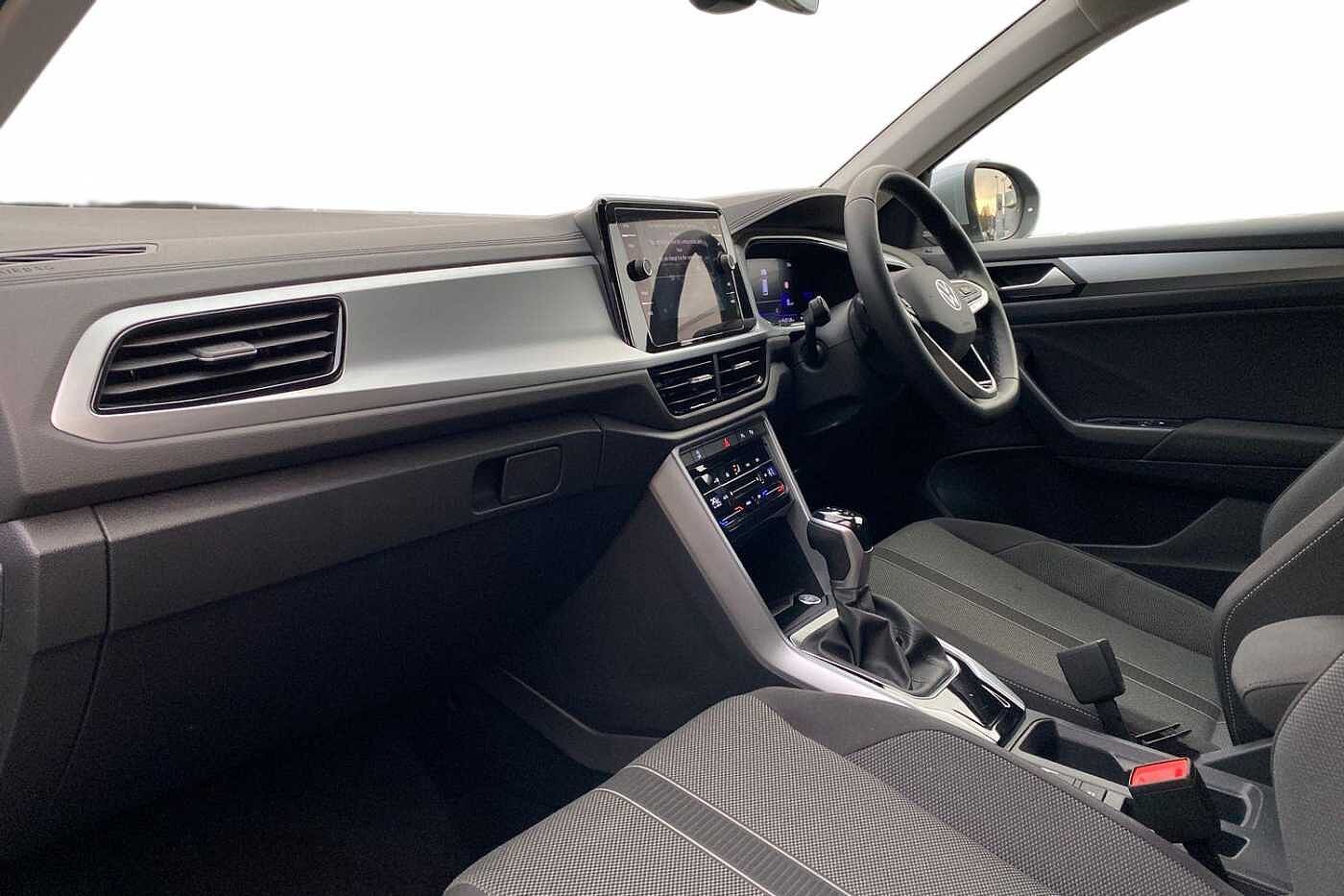 Used Volkswagen T-Roc 2025 for sale - 77193243: Photo 2