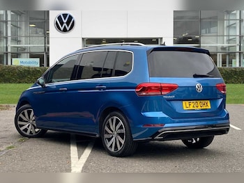 Used Volkswagen Touran 2020 for sale - 77193290: Photo