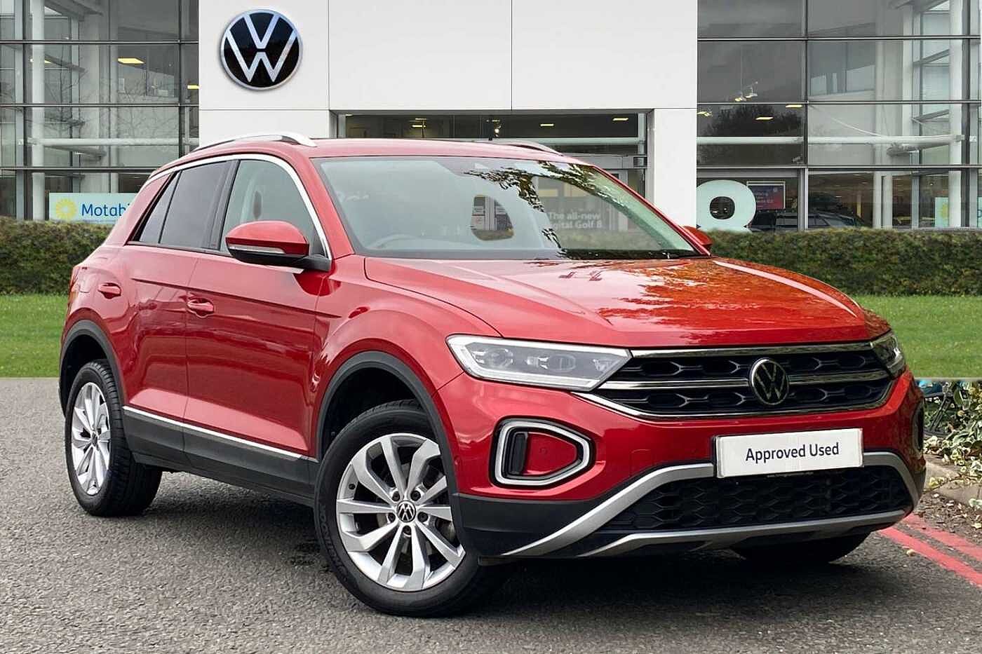 Used Volkswagen T-Roc 2023 for sale - 76676498: Photo 1
