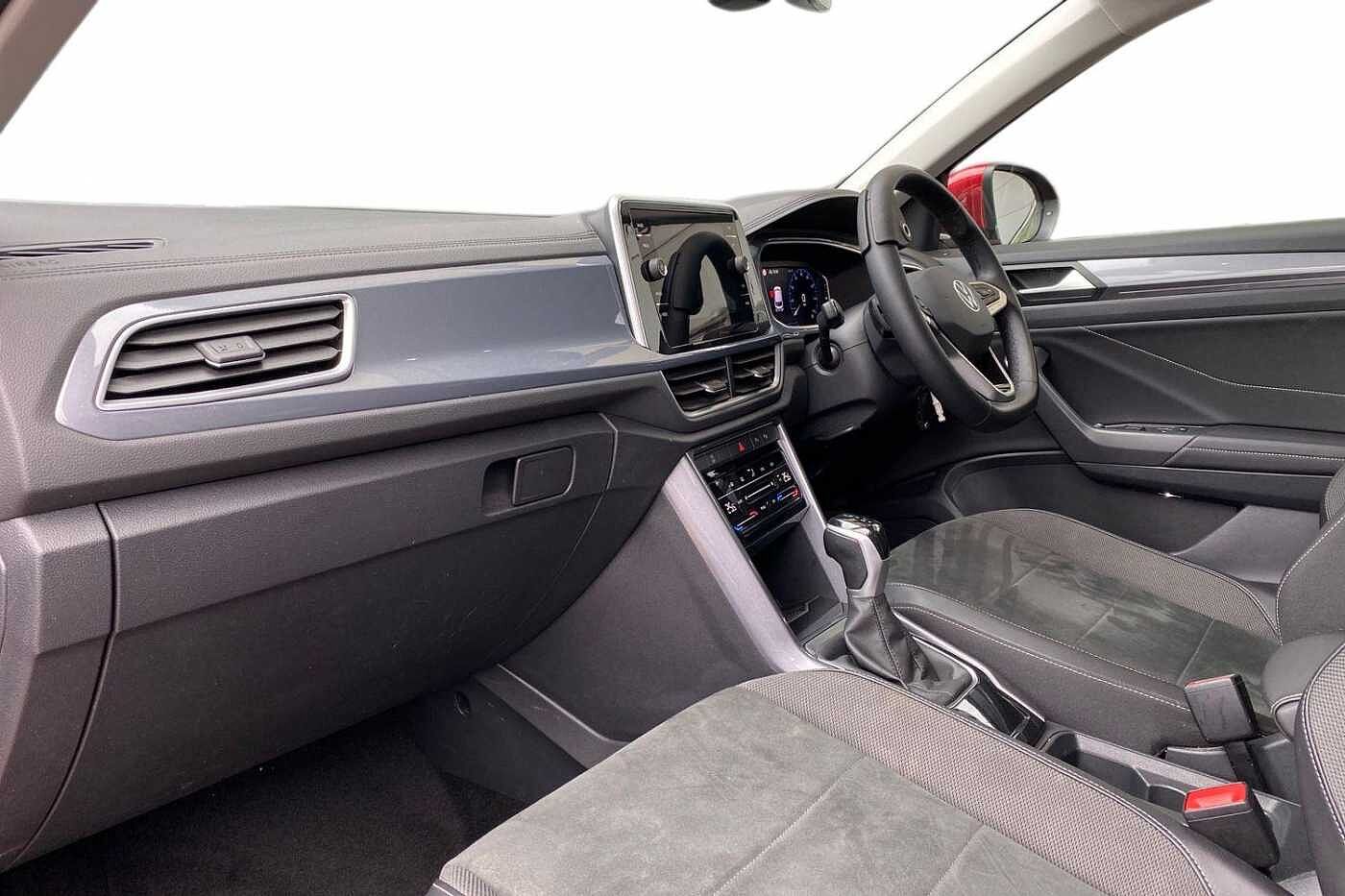 Used Volkswagen T-Roc 2023 for sale - 76676498: Photo 2