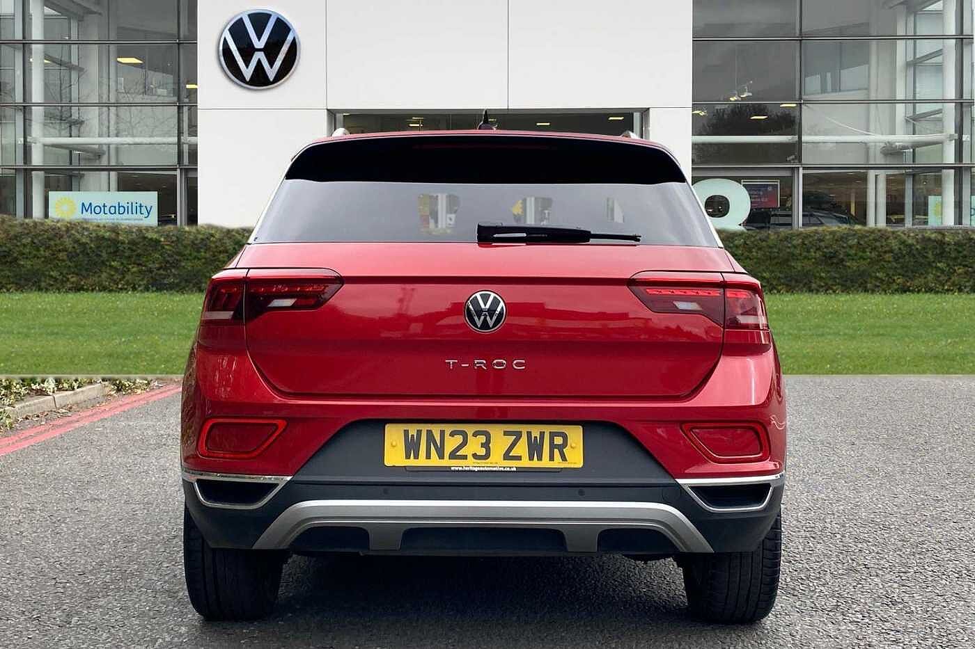Used Volkswagen T-Roc 2023 for sale - 76676498: Photo 7